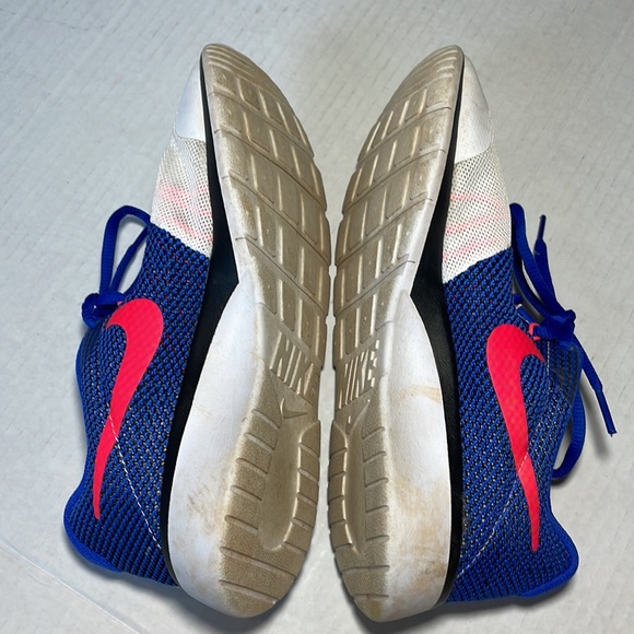 Nike Tanjun Racer WHT/ROYAL/HYPER RED Youth 5. - Picture 6 of 6